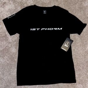 New with tags 1st phorm T-shirt size M